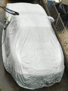 雨風や紫外線から保護するため